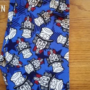 TWEEN LuLaRoe NEW Americana Leggings. SO CUTE!